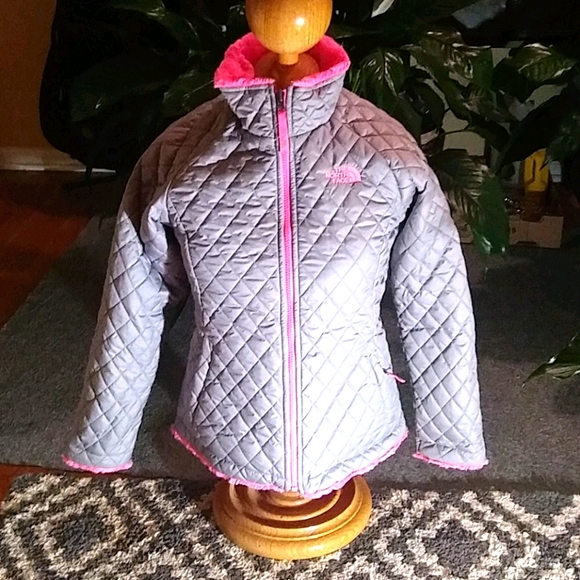 Youth-14-16 The North Face reversable jacket - Picture 1 of 3